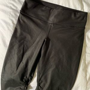 Alo Goddess leggings